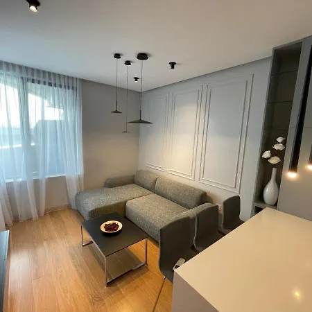 Apartment Pupin Palace
